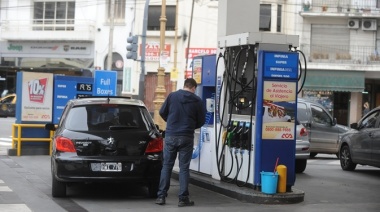 Nación habilitará el autodespacho de combustible en las estaciones de servicio