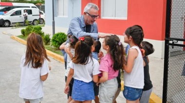 Tigre: Julio Zamora visitó a los Niños de las Casas Convivenciales “Eva Perón”