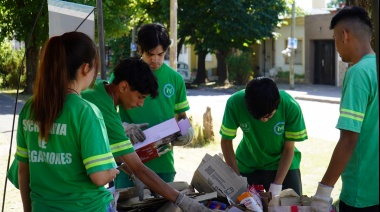 Merlo promueve el reciclaje con intercambio de plantines