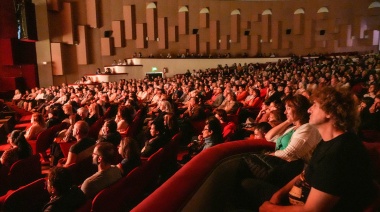 Kicillof en los 80 años del Auditórium: “Es festejar la cultura, el arte y el laburo”