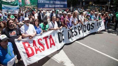 Milei y la motosierra: más de 43.000 despidos en el sector público en poco más de un año