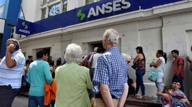 Más de 240.000 adultos mayores perderán el acceso a la jubilación con el fin de la moratoria previsional