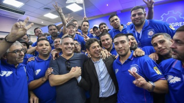 Kicillof llamó a la unidad del peronismo y respaldó el paro de la CGT: "El único adversario es Milei"