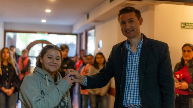 Leandro N. Alem: Ferraris entregó más de 300 becas para estudiantes
