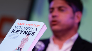 Kicillof presentó su libro y lanzó duras críticas a Milei: “Keynes hoy tiene algo para gritarle”