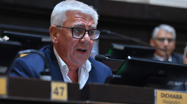 Dichiara: “Hay que dejar de ser militantes electorales para volver a ser militantes políticos”