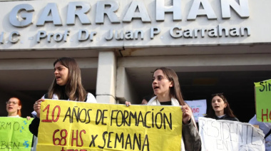 Residentes del Garrahan informaron que no obtuvieron la mejora salarial difundida el domingo