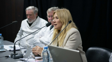 Presentan proyecto que permite a los médicos seguir trabajando una vez jubilados