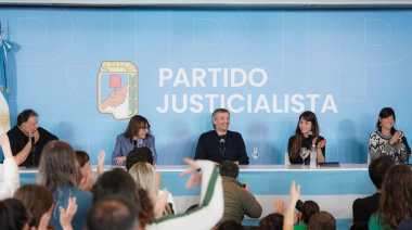 El PJ bonaerense define su estrategia electoral en Merlo en medio de tensiones internas