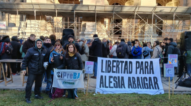 Cristina Kirchner cargó contra Milei por la detención de militantes: “Liberen al pibe y a las pibas, cachivaches”