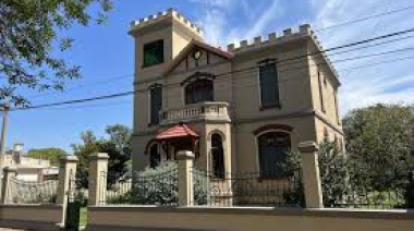 El pueblo masón en Argentina: tiene 2000 habitantes y sus casas están cargadas de simbología y secretos