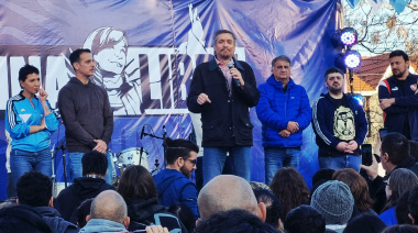 Máximo y el "operativo clamor" para que sea candidato a diputado nacional por la PBA