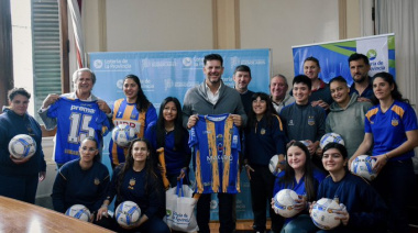 Impulso al fútbol femenino de Everton en su 120° aniversario