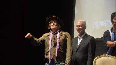 Johnny Depp cerró su paso por Argentina con una visita histórica en La Plata