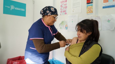 Kreplak instó a vacunarse contra la gripe ante el brote registrado en Europa