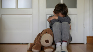 Más de 3.000 denuncias por violencia contra menores activaron medidas judiciales