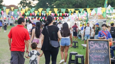 Ituzaingó festejó tres décadas de autonomía con música, danza y encuentro popular
