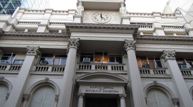 El BCRA se endeudó para pagar deuda y el Gobierno ganó apenas un año