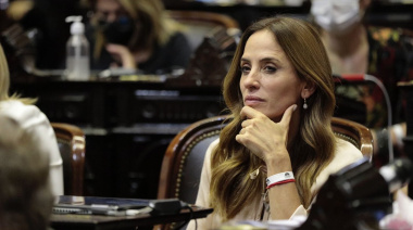 “Traición” y quiebre político: Tolosa Paz le exigió a Scioli que pida perdón al peronismo por su alianza con Milei