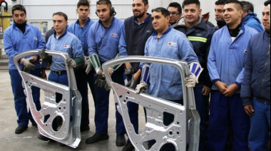 La industria en rojo: fabricar autos en Buenos Aires cayó a mínimos históricos