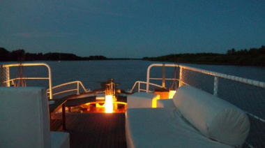 Una escapada romántica: el destino de Buenos Aires para pasar un Día de los Enamorados inolvidable a pocos metros del río