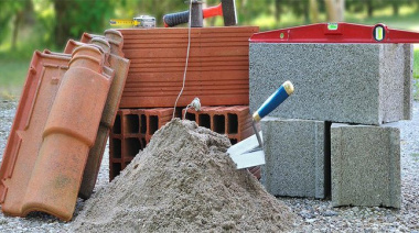 La construcción empieza 2026 con un freno: cayó la venta de cemento, ladrillos y otros insumos