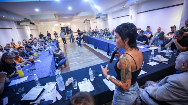 "A nuestros pibes se los abraza, no se los encarcela"