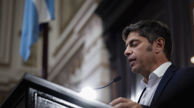 Kicillof abrió sesiones con un duro mensaje a Milei: “Es necesario cambiar el rumbo nacional”