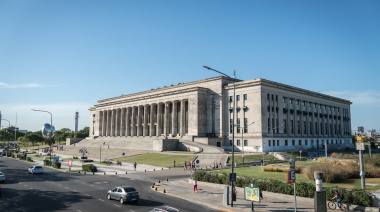 Paro nacional universitario: cese de tareas por tiempo indeterminado en la UBA