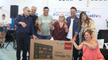 Bingo recreativo para adultos mayores en Los Hornos