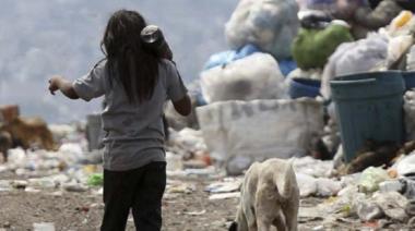 Seis de cada diez niños son pobres y tres de cada diez no comen regularmente