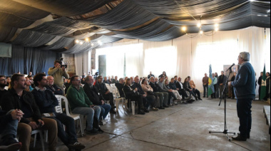"Milei destruye ciencia y tecnología para hacer negocios con tierras del INTA"