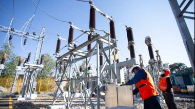 Cerró FAPA y el país se queda sin producción nacional de aisladores eléctricos  