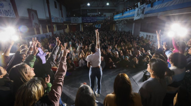 Mayra Mendoza encabezó un encuentro de mujeres peronistas bajo la consigna “Cristina Libre”