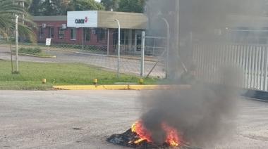 Cabot cierra en Campana y enciende la alarma por la crisis industrial