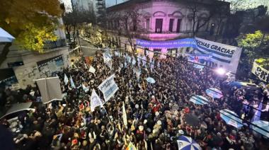 El peronismo de Lomas marchó en apoyo a Cristina