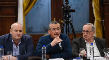 Intendentes radicales pidieron a la Legislatura avanzar con fondos para los municipios