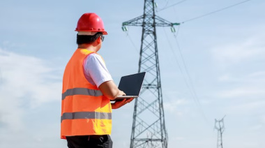 Ingenieros denuncian que diplomaturas sin aval legal ponen en riesgo la seguridad eléctrica