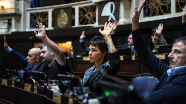Mayra Mendoza cruzó a la oposición tras el rechazo al FEFIM: “Le da la espalda a los municipios”