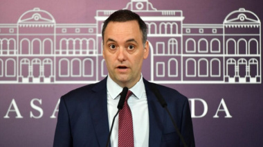 Pullaro sobre Adorni: “Si fuese funcionario en Santa Fe no estaría hace rato en el cargo”