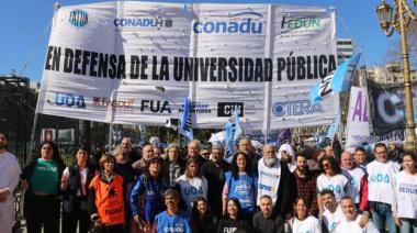 Tras casi tres años de conflicto, Gobierno y universidades acordaron una suba salarial del 24,33%