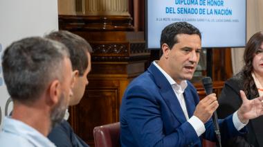 “No puede explicar la administración del país”: dura crítica de Abad a Adorni