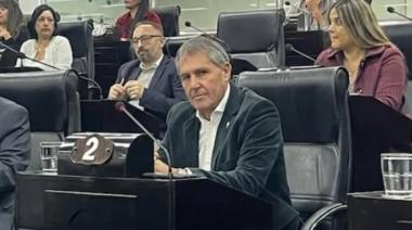 Un concejal de La Libertad Avanza rompió el bloque y se sumó al armado de Massa