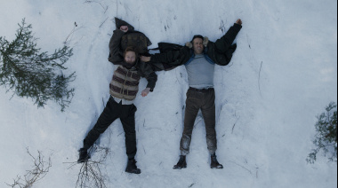 Llega "Mayday", la comedia protagonizada por Ryan Reynolds y Kenneth Branagh