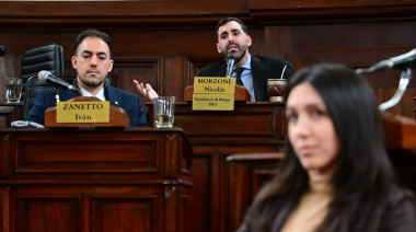 Sin celulares en el recinto: proyecto en La Plata busca que los concejales presten más atención en las sesiones