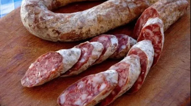 Brote de triquinosis en Lincoln: la curva empieza a bajar y ya son 46 los casos