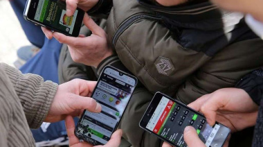 Calmels alertó por el crecimiento de la ludopatía: “Viciar con las apuestas no da”