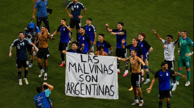 FIFA abrió un proceso disciplinario contra la AFA y jugadores de Argentina por la bandera de Malvinas y los incidentes ante España