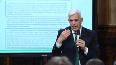 Domínguez reapareció, agitó la interna y desafió a Kicillof