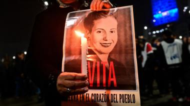 El homenaje a Evita volverá a mostrar la interna del PJ sin foto entre Kicillof y Máximo